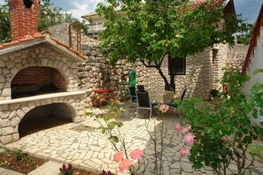 Terrace/patio - Apartments Nikolina (Novi Vinodolski)