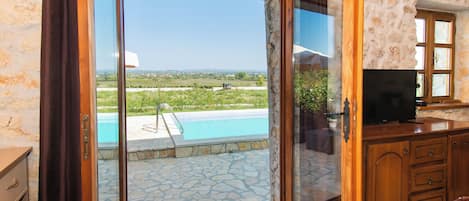 House | Pool | Outdoor pool