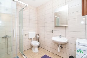 House | Bathroom - House Stone Curlew 3 (Benkovac)