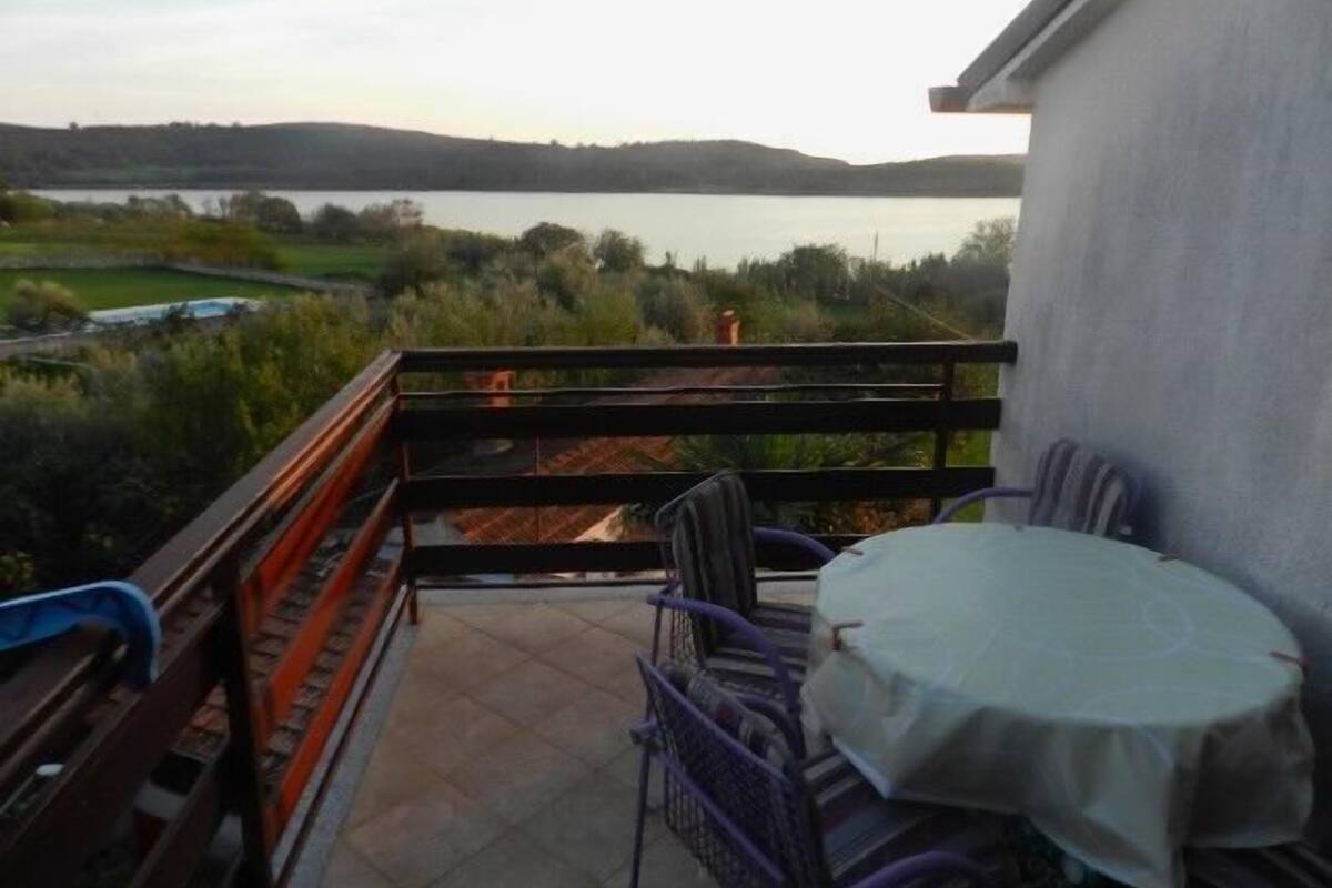 ルーム (S2) | ウォーター ビュー