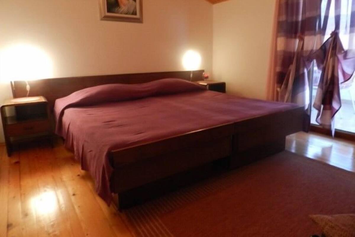 ルーム (S1) | WiFi (無料)