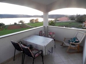 Apartment (A2) | Balcony - Apartments and Rooms Ana (Medulin)