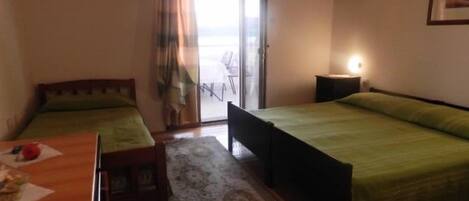 アパートメント (A2) | WiFi (無料)