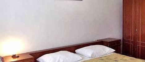 ハウス | WiFi (無料)