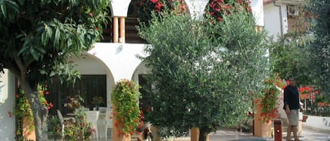 Rakennuksen muotoilu