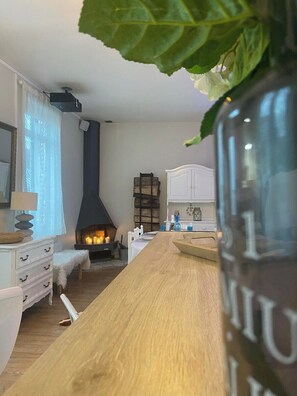 Interior - Linné d'Opale, a house with a courtyard, 800 meters from the sea (Fort-Mahon-Plage)