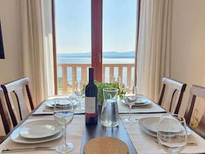 House | Dining - House Majda (Nerezise)