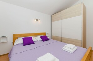 Apartment (A1) - Apartment Darija (Primosten)