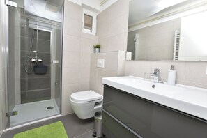 Apartment (A1) | Bathroom - Apartment Ivan (Primosten)
