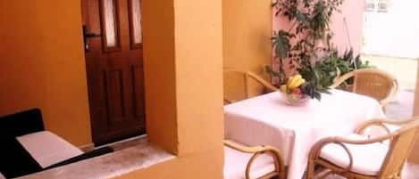 Appartement (A1) | Terrasse/patio