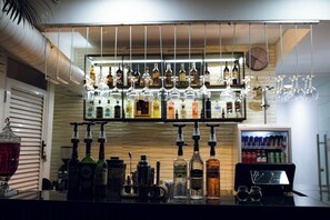 Bar (in der Unterkunft)