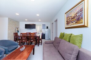 Apartment (A1) | Living room - Apartment Jasna By the sea (Baska)