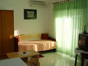 Apartment (A2) | Living room - Apartment Mladen (Pula)