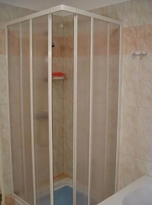 Apartment (A2) | Bathroom - Apartment Mladen (Pula)