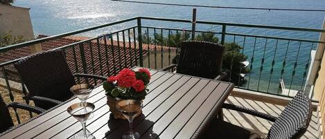 Leilighet (A4) | Utsikt mot vann