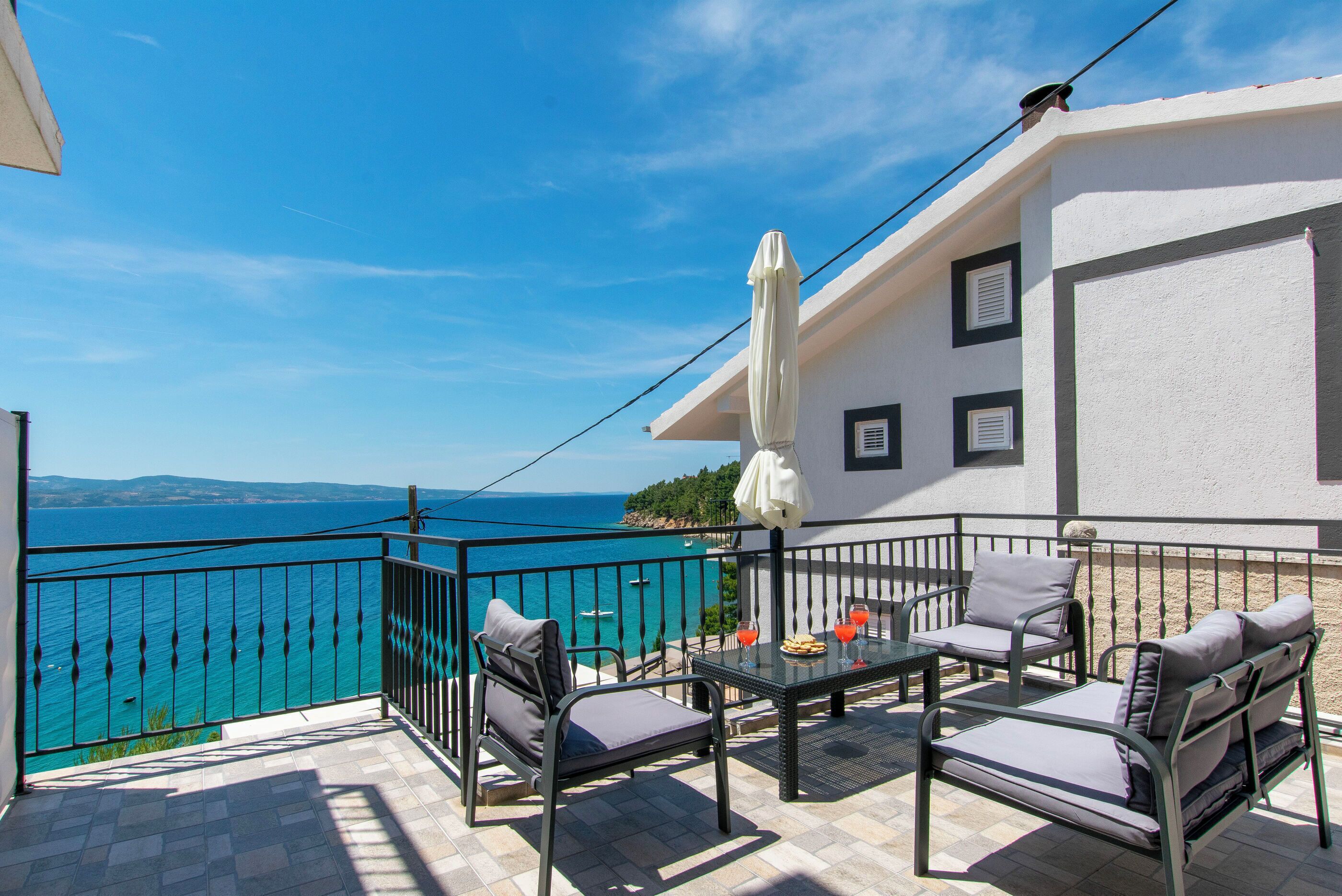 Apartment (A2) | Water view