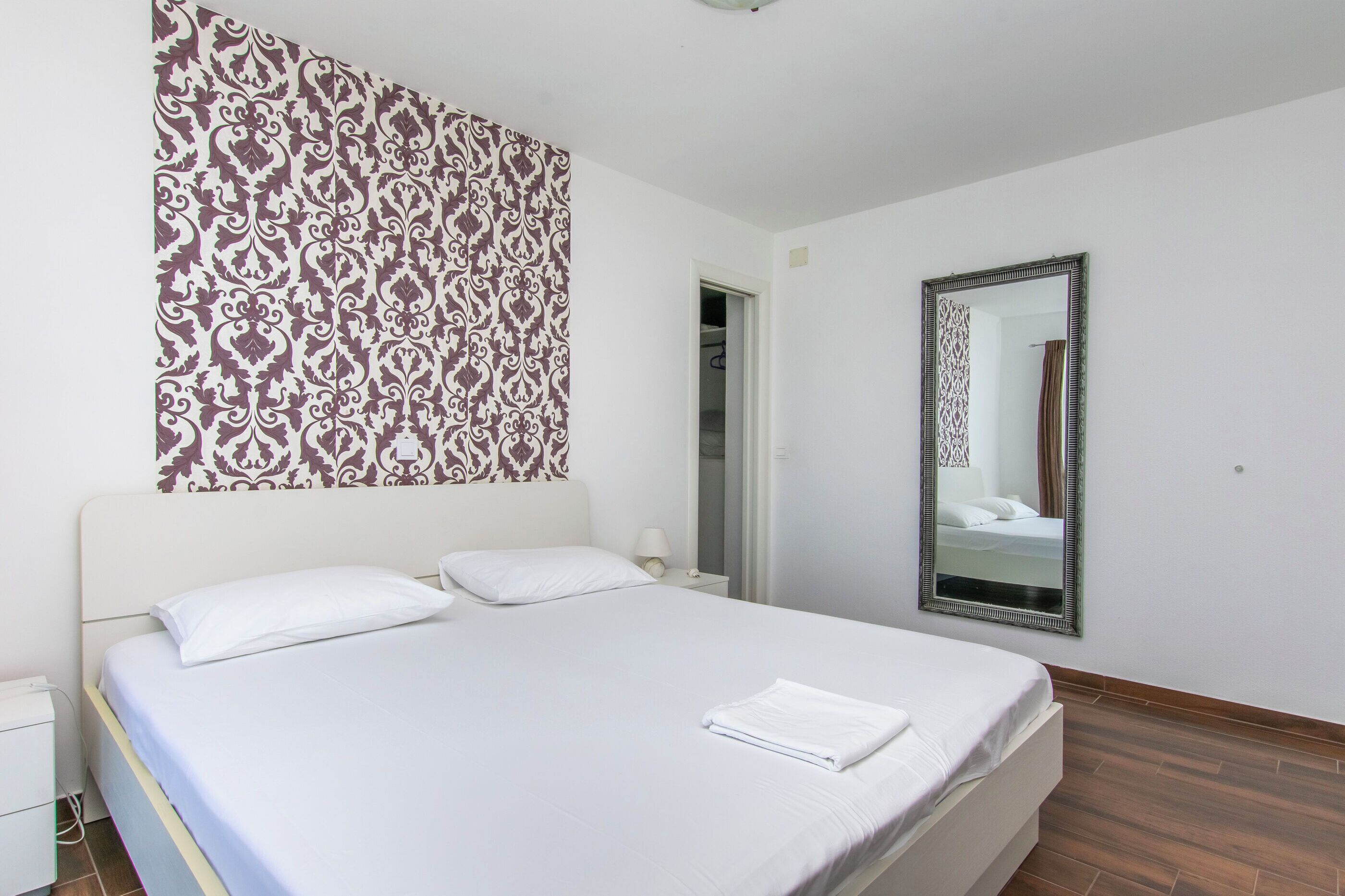 Apartamento (A5) | Tabla de planchar con plancha y wifi gratis