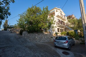 Building design - Apartments Petra (Solta)