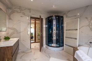 Apartemen (A2) | Kamar mandi | Shower