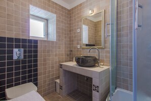 House | Bathroom - House Stonehouse Popozo (Primosten)