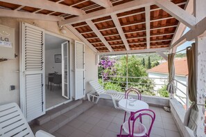 Studio (A1) | Terrace/patio