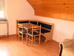 Departamento (A2) | Restaurantes