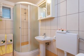 Apartment (A3) | Bathroom - Apartments Lenka (Orebic)