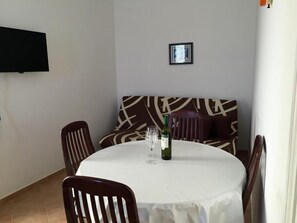 Apartment (A1) | Private kitchen - Apartments Tanya (Crikvenica)
