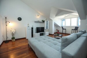 Apartamento (A2) | Sala de estar