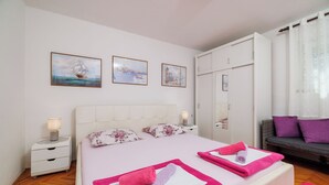 Apartment (A1)