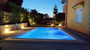 Outdoor pool - House Yellow (Dobrinj)