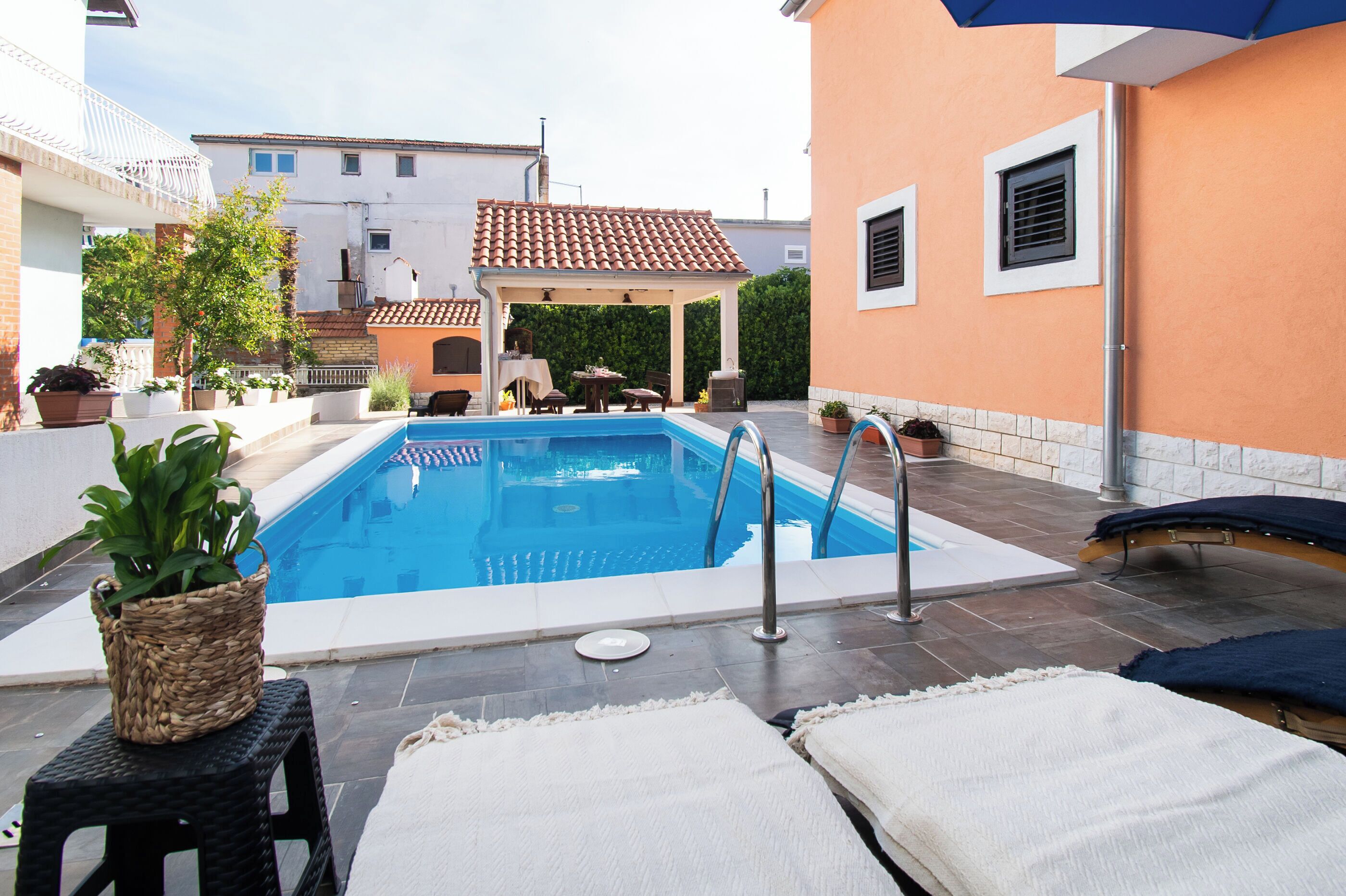 Outdoor pool, pool umbrellas