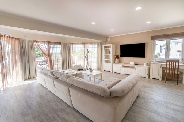 Apartment (A4) | Living room
