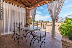 Terrace/patio - Apartments Vintage (Rab)