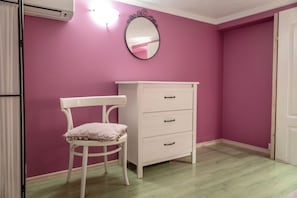 Tabla de planchar con plancha y wifi gratis 