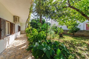 Apartment (A3) | Balcony - Apartments Neva (Sibenik)