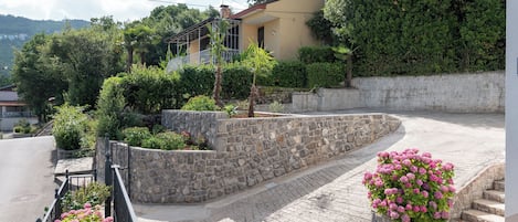 Stationnement libre-service