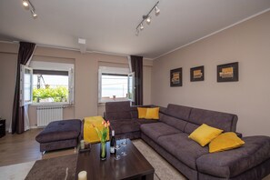 Apartment (A1) | Living room - Apartment Carmen Opatija (Opatija)