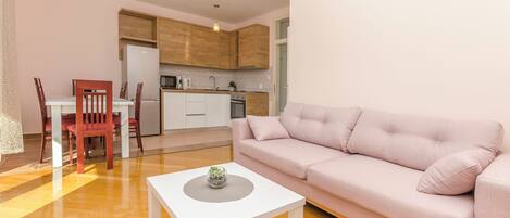 Apartment (A5) | Living room