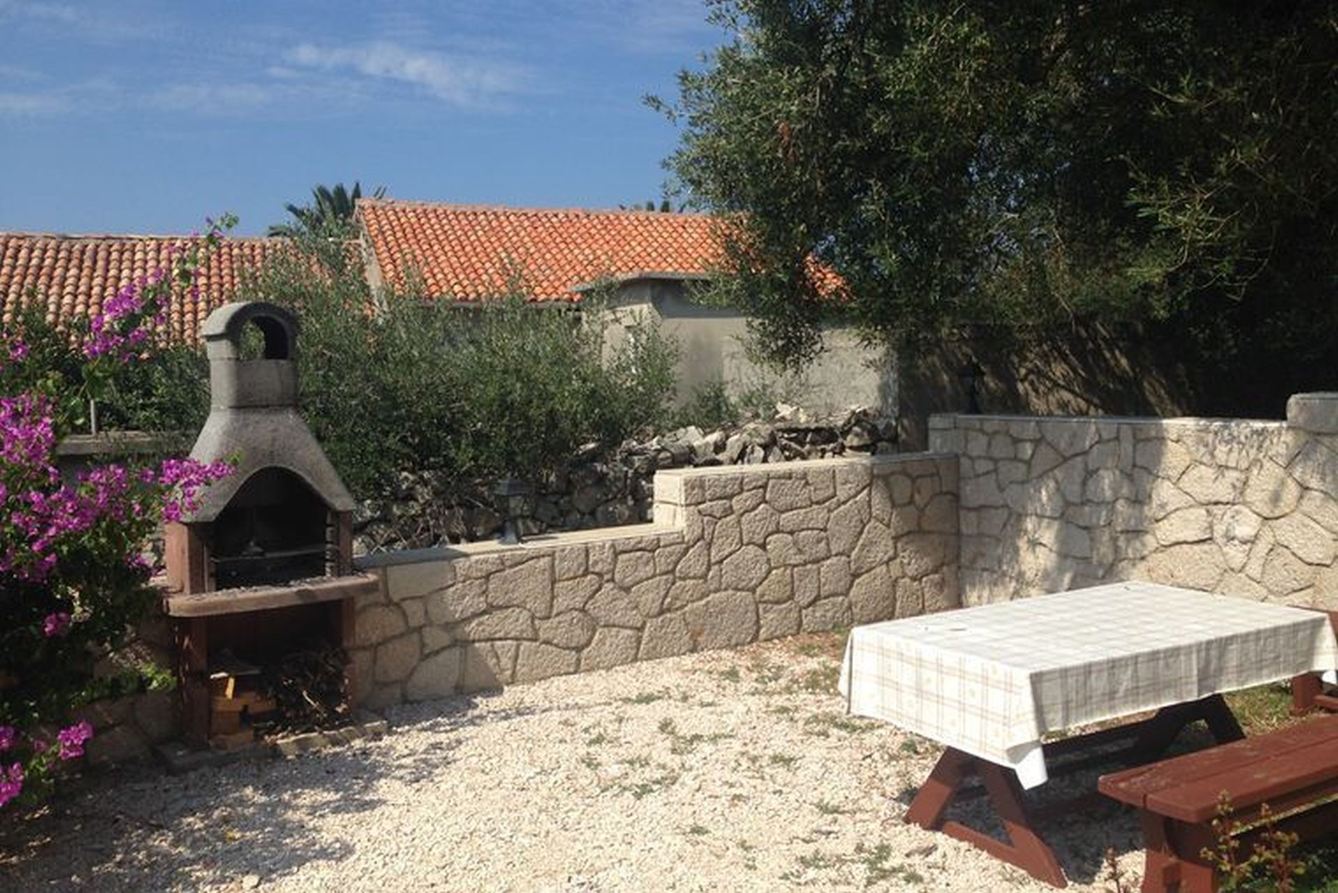 Aire de pique-nique/barbecue