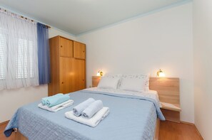 Apartment (A3) | Free WiFi - Apartments Mijatovic (Lopar)