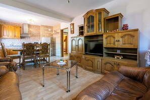 Apart Daire (A1) | Oturma odası