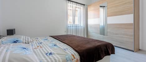 Apartment (A1) | Iron/ironing board, free WiFi