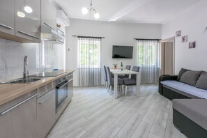 Apartment (A1) | Living room - Apartment Danijel (Novi Vinodolski)
