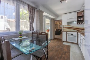 House | Private kitchen - House Ruzica (Novi Vinodolski)