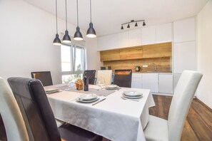 Apartment (A1) | Speisen