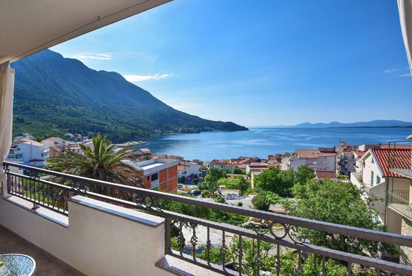 Studio (A2) | Balcony - Apartments Nina & Mili (Podgora)