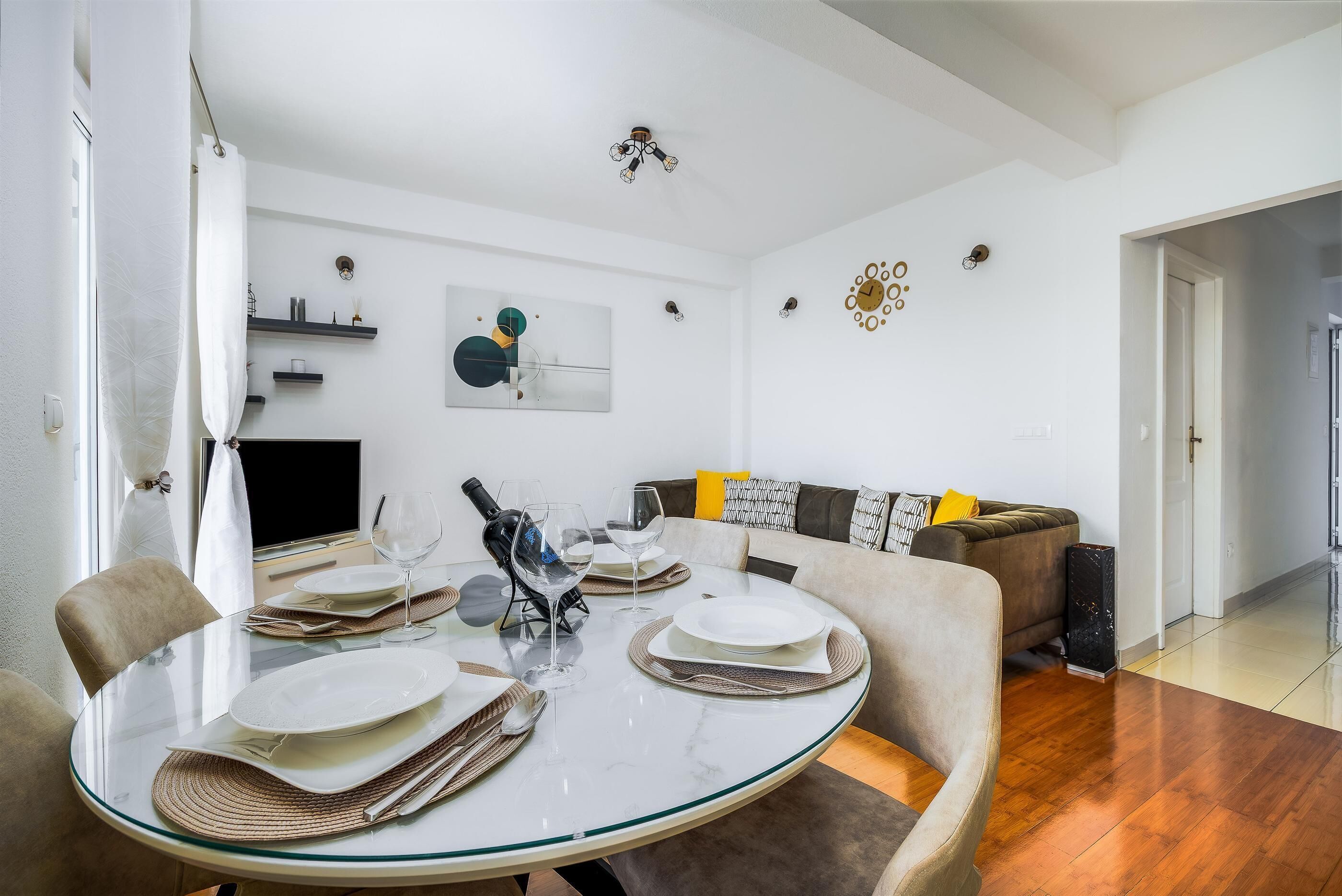 Apartment (A1) | Speisen