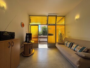 Apartment (A2) | Living room - Apartments Faran (Crikvenica)