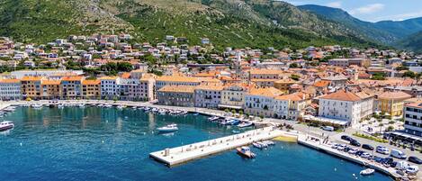 숙박 시설에서 보는 시내 전망